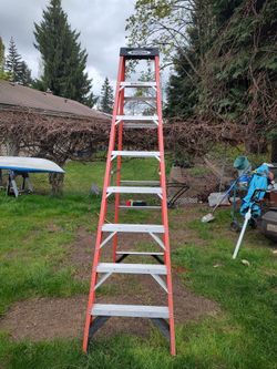 8 foot fiberglass ladder
