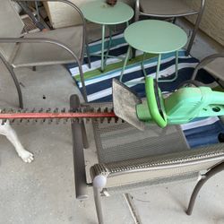 Plug-In Hedge Trimmer 