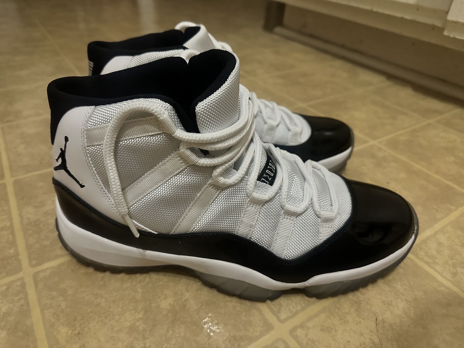 Ds Nike Jordan 11 Concords Size 12. (2011)