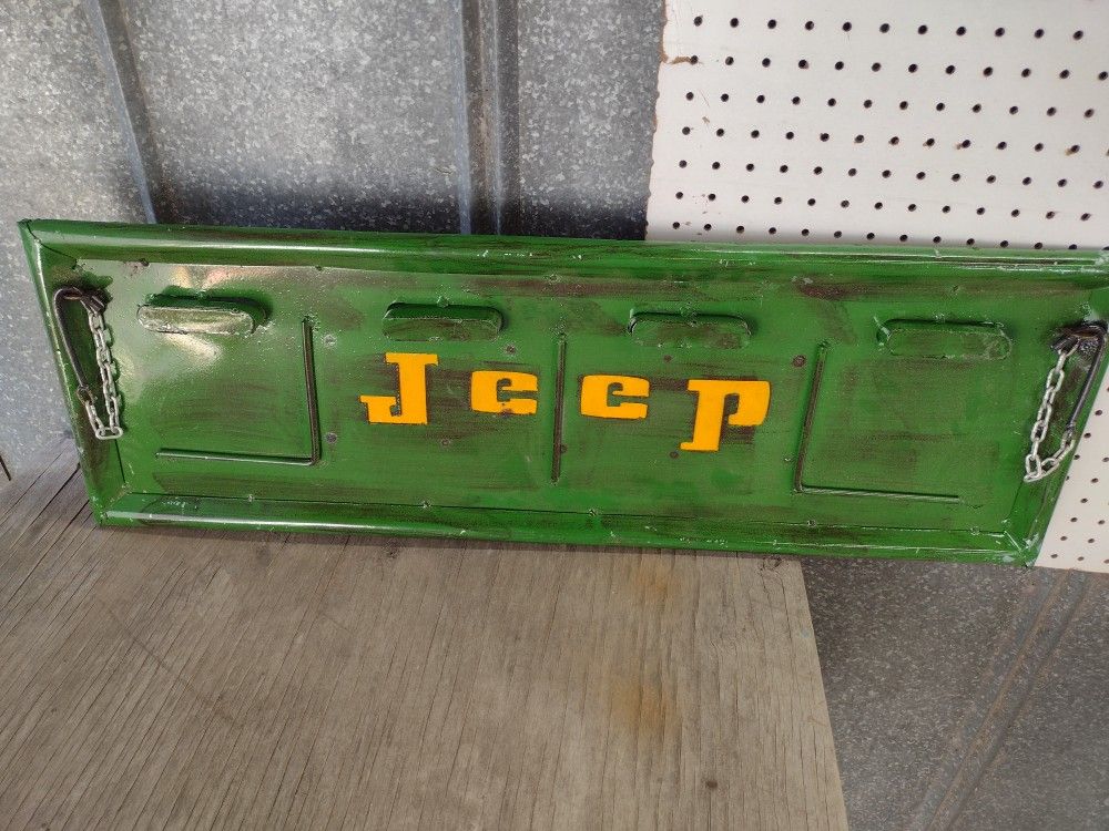 Jeep Tailgate Wall Hanging