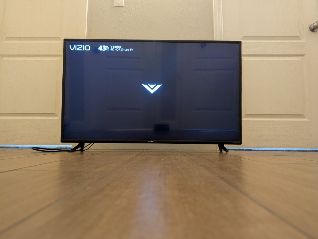 Vizio 43 Inch 4K Smart TV