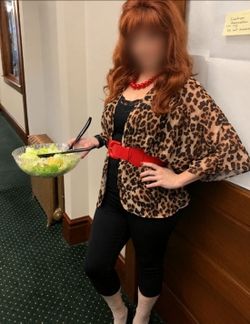 Costume contest winner! Peg Bundy Halloween costume