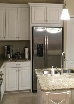 36” GE PROFILE COUNTER-DEPTH SIDE X SIDE REFRIGERATOR STAINLESS “ WORKS GREAT “
