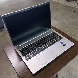 HP Probook 450 G8