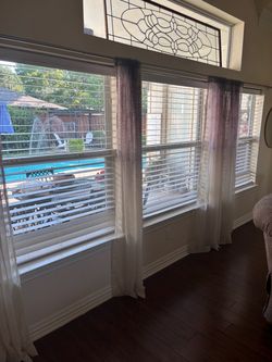 Venetian blinds (3)