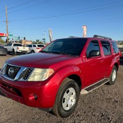 2011 Nissan Pathfinder LE