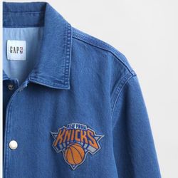 Gap x NBA NY Knicks denim coaches jacket *rare and sold out