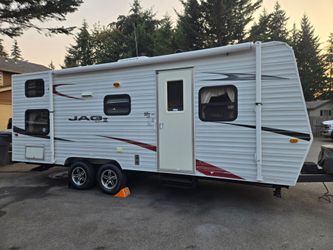2008 jag by KZ 23ft rear bunks very clean fully equipped travel trailer
