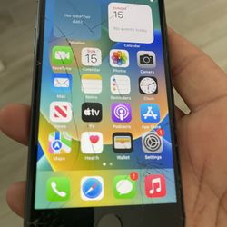 iPhone 8 64gb Factory Unlocked (cracked Screen).  Fully Functional. 