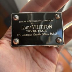 Louis Vuitton Inventeur 