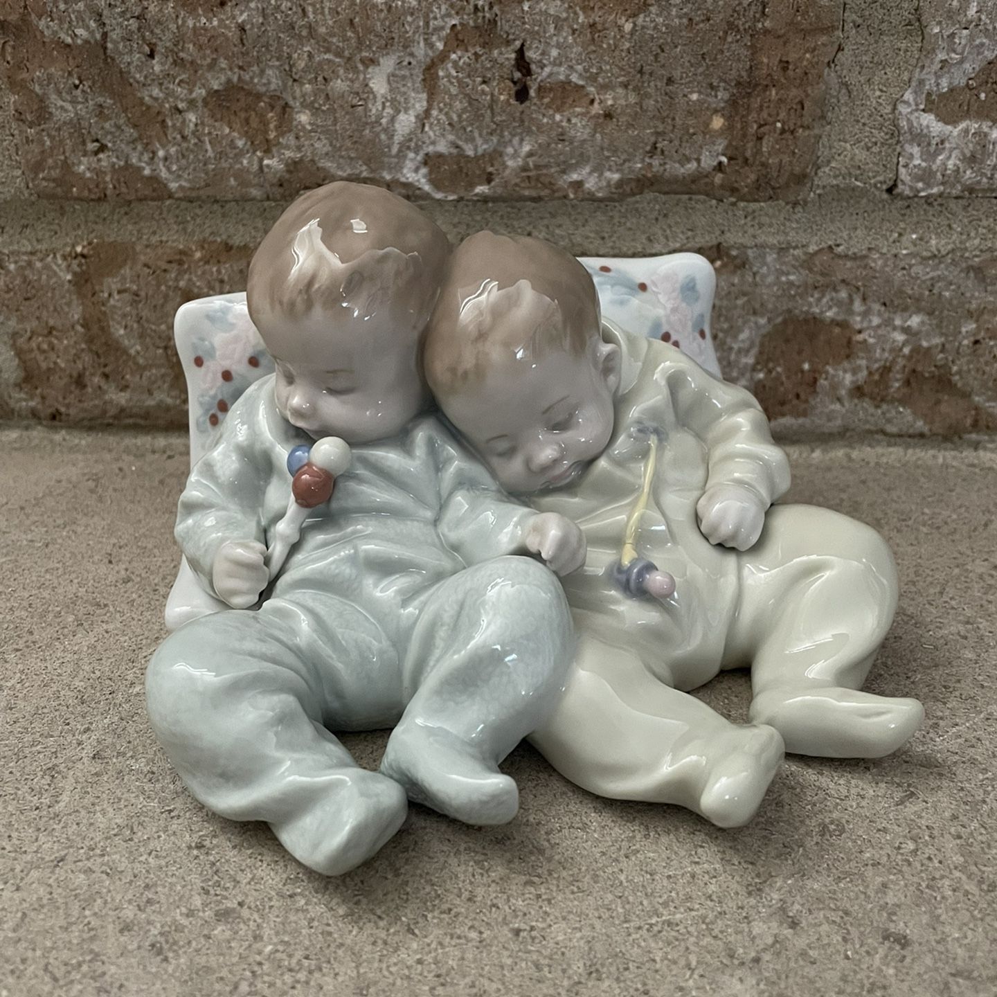 リヤドロ 赤ちゃんの夢 5772 LLADRO LITTLE DREAMERS