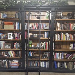 3 Bookshelves with Ladder