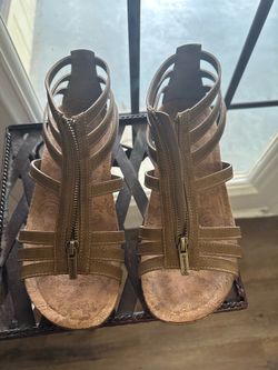 Bearpaw Sandals
