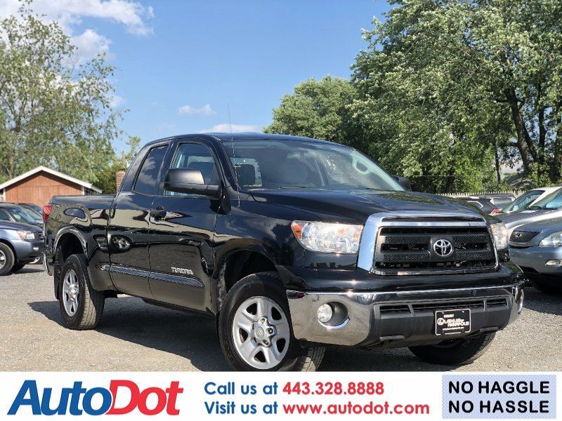 2012 Toyota Tundra 4WD Truck