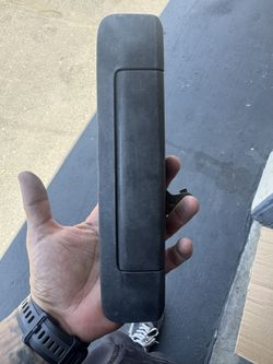 2006 Tacoma Tailgate Handle