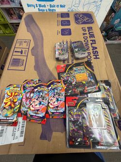 Pokémon TCG Booster Packs and Tins Bundle