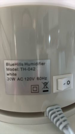 BlueHills Humidifier Model TH-042 White