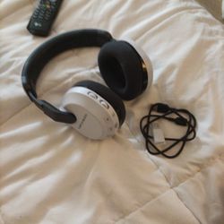 Brand New Turtle Beach 600
