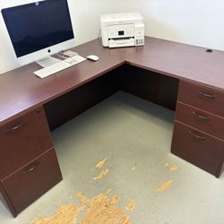 Executive “Cherryman” Corner Desk