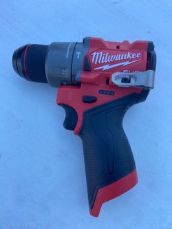 Milwaukee M12 FUEL Hammer Drill