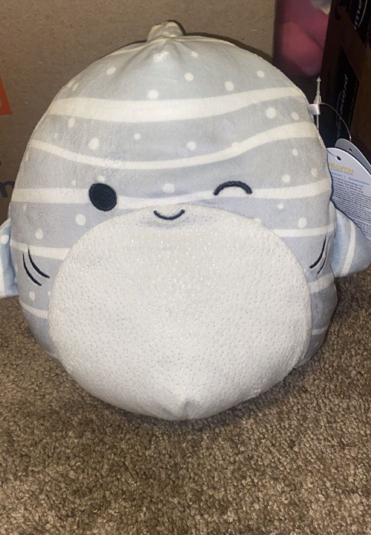 Sachie The Shark 8in Squishmallow