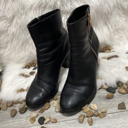 Michael Kors Womens  Boots, Black, Size 8 M