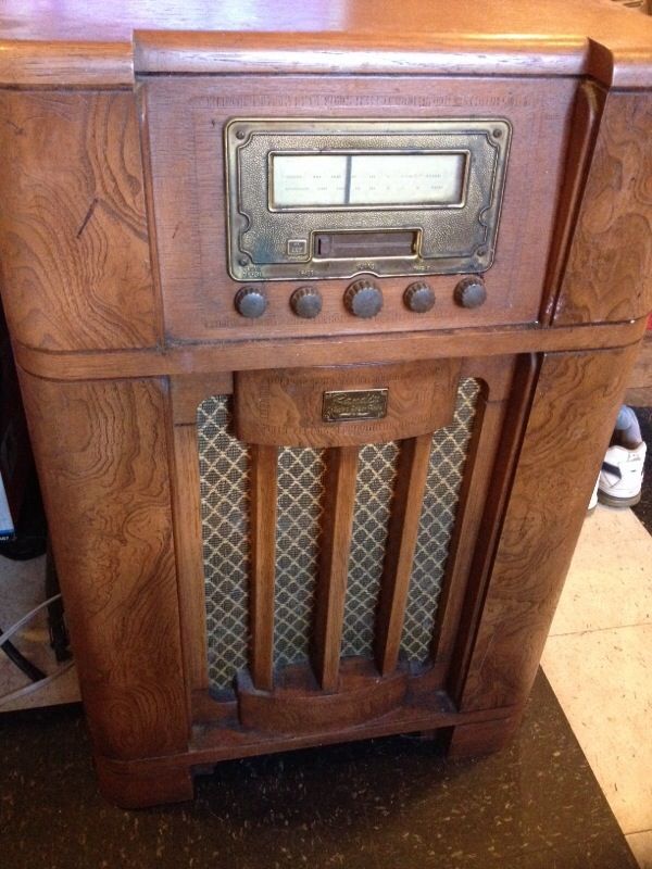 Randix Collector's Edition Radio