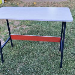 OFFICE / HOME DESK