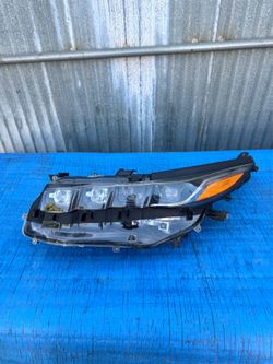 2017 2018 2019 2020 2021 2022 Toyota Prius Prime Left Driver Side LED Headlight Aftermarket