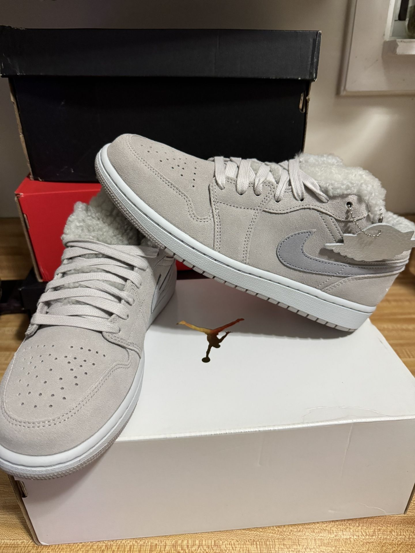 Size 9 Men Nike Jordan 