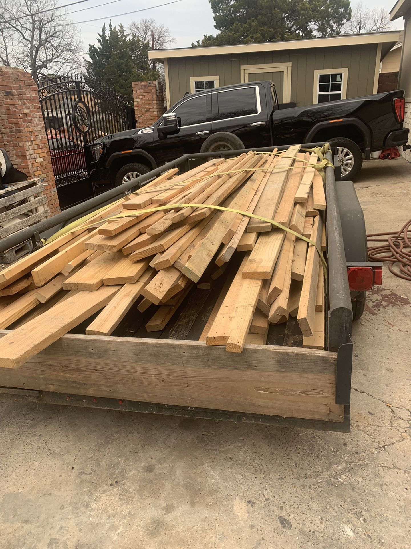 All Sizes New Wood Left Over From A Job