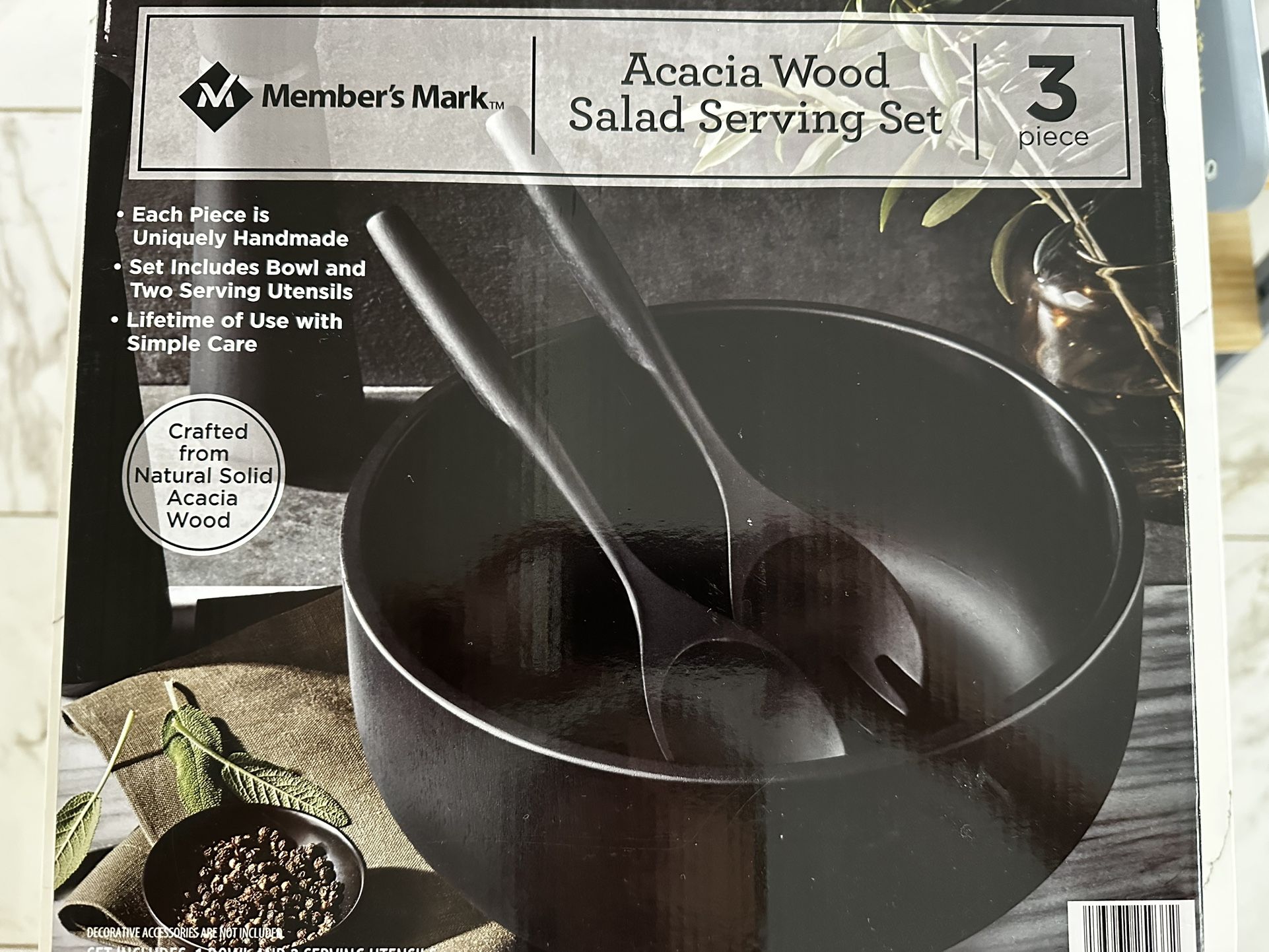 New salad serving set