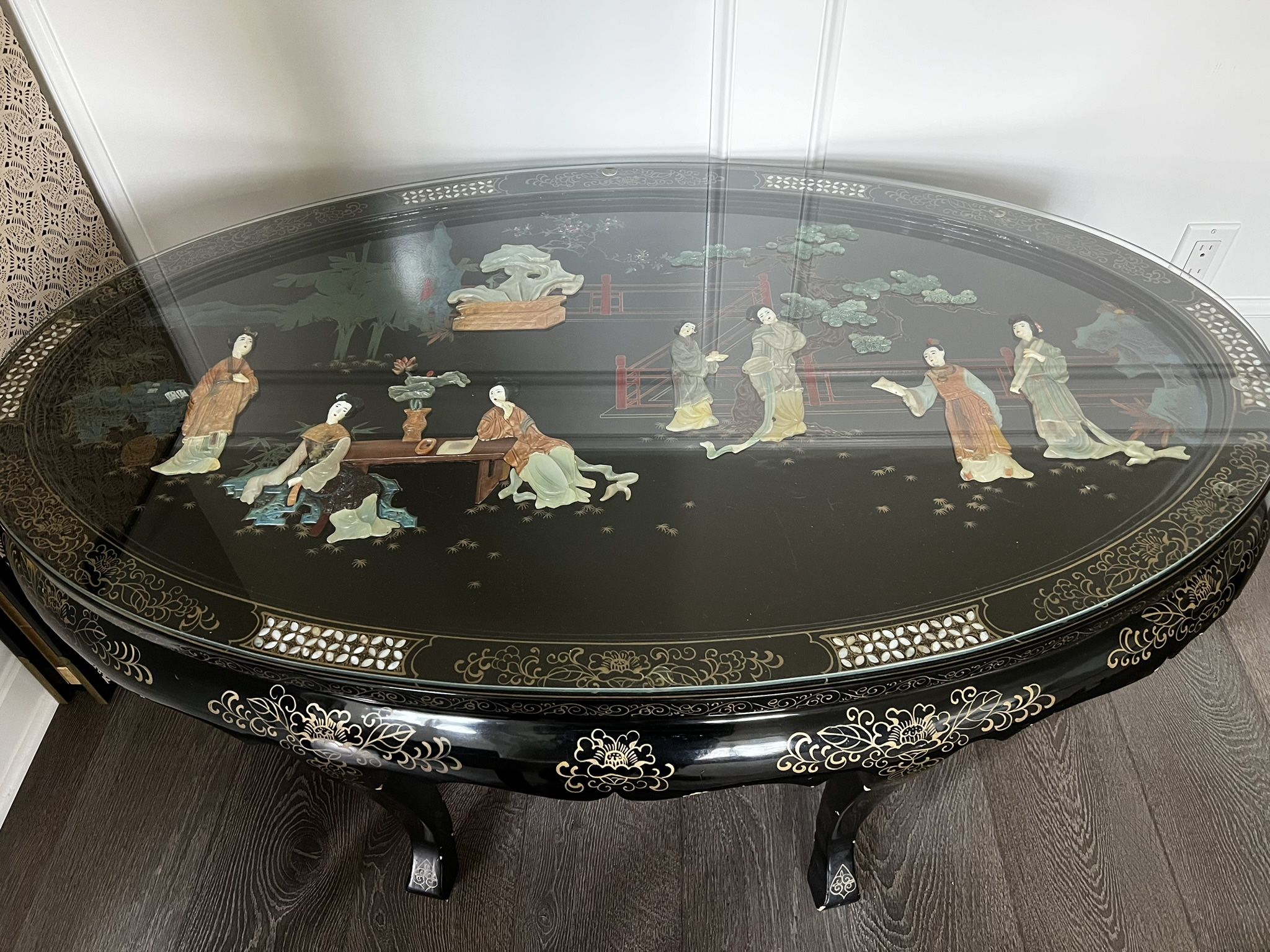 $1700 black lacquer Chinese coffee table mother of pearl inlay and 6 nesting tables
