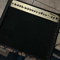 Marshall MG100DFX Amp