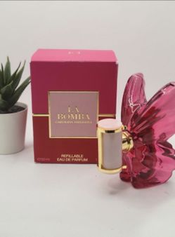 Carolina Herrera
 
La Bomba Eau de Parfum

1.7 fl ⭐️