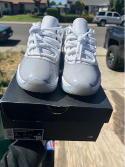 Jordan 11 low cement