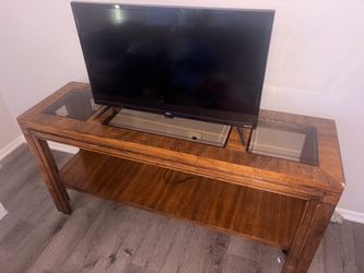 wooden tv stand/entry table NEED GONE ASAP