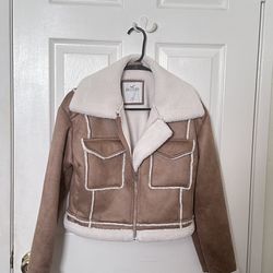 Hollister crop faux shearling biker jacket