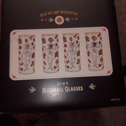 Williams Sonoma  Tequila glass cup 17ounces