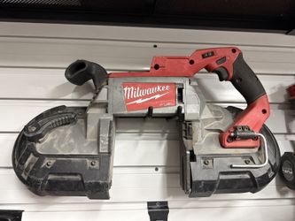 Milwaukee M18 FUEL Deep Cut Band Saw