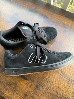 ETNIES shoes Size M 8.5