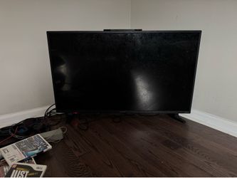 42” Inch Roku Sharp TV