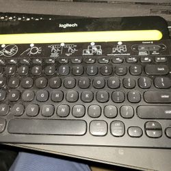 Bluetooth KEYBOARD × 2