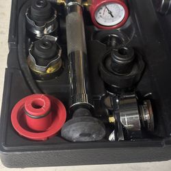 Snap-on Tools Cooling System Pressure Tester Kit 