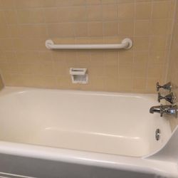 Bath Tub Refinish 
