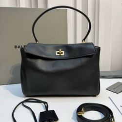 Pre-Owned Balenciaga Black Leather Top Handle Bag w/ Strap – Excellent Condition 