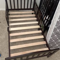 Crib & Toddler Bed