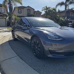 2020 Tesla Model Three
