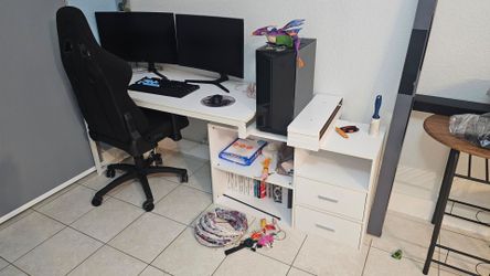 Desk
