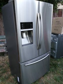 refrigerator brand Samsung measures 36 in width and 70 in height 2 months warranty delivery and installation